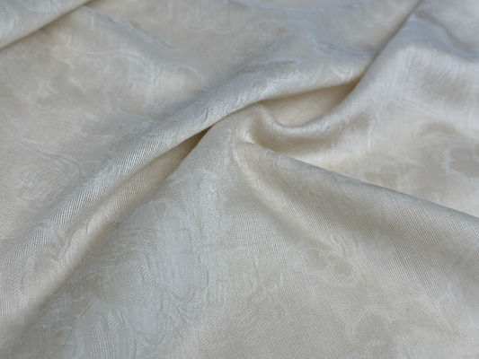Tissu sur mesure pour les vêtements de cachemire de laine peignée textile polyester acétate satin jacquard