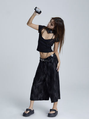 Pantalons à jambes larges de tissus à tricot en vrac Pantalon d'été pour femmes Dames