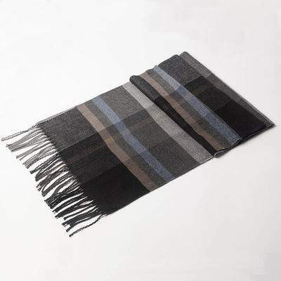 Équipe de football Fans écharpe Jacquard personnalisée écharpe hivernée tricotée avec motif à carreaux