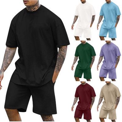 10000 Quantité Ensemble en deux pièces pour hommes T-shirt à col rond et shorts avec autre poids en tissu