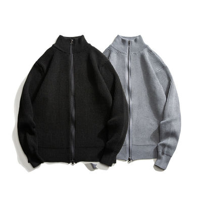 Cardigan à fermeture à glissière Sweater tricoté à col de tortue pour hommes 100% polyester au printemps