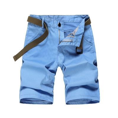 Shorts d'entraînement pour hommes en tissu de polyester avec un design de couleur simple et solide