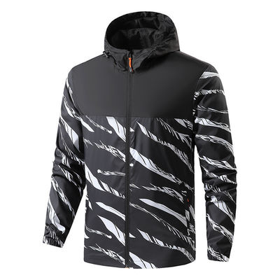 Plus taille manteau à capuche pour homme avec protection contre le vent et décoration d'impression 3D