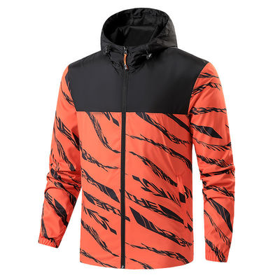 Plus taille manteau à capuche pour homme avec protection contre le vent et décoration d'impression 3D
