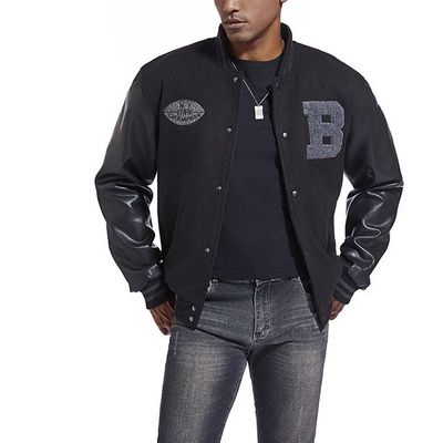 Décoration de broderie Vêtement de sport pour hommes tricoté pour la collection hiver et automne